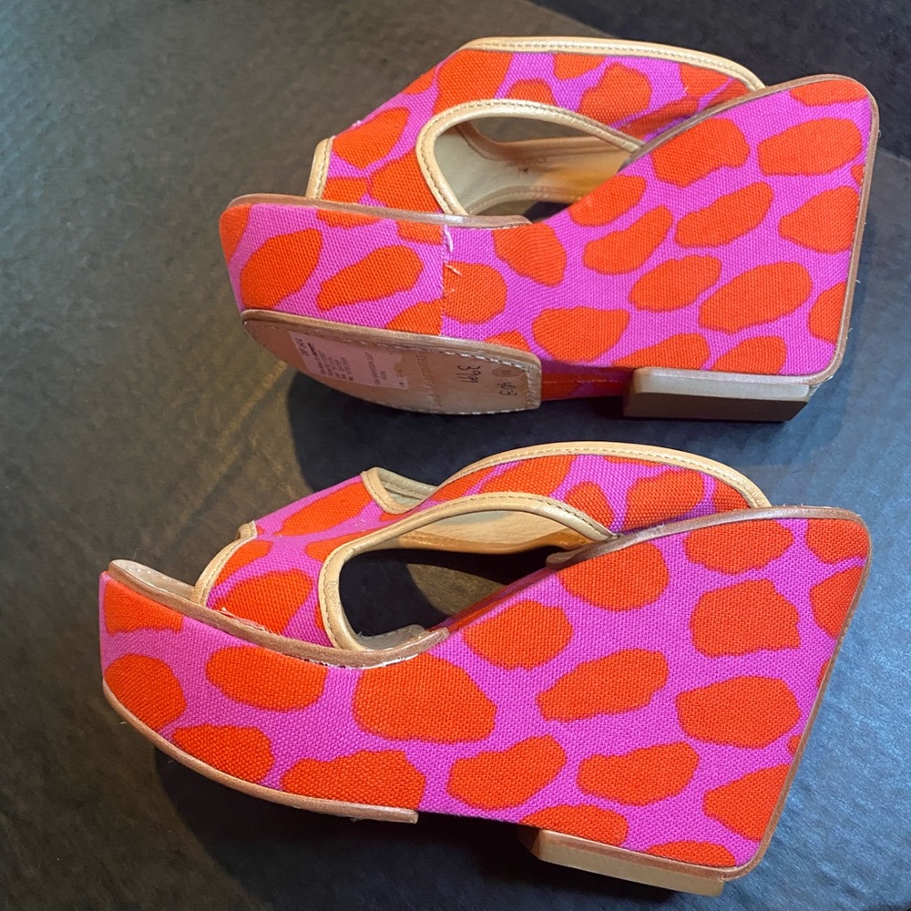 Vintage Diane Von Furstenberg Size 7 Bright Fuchsia and Orange Sexy Wedge Heels